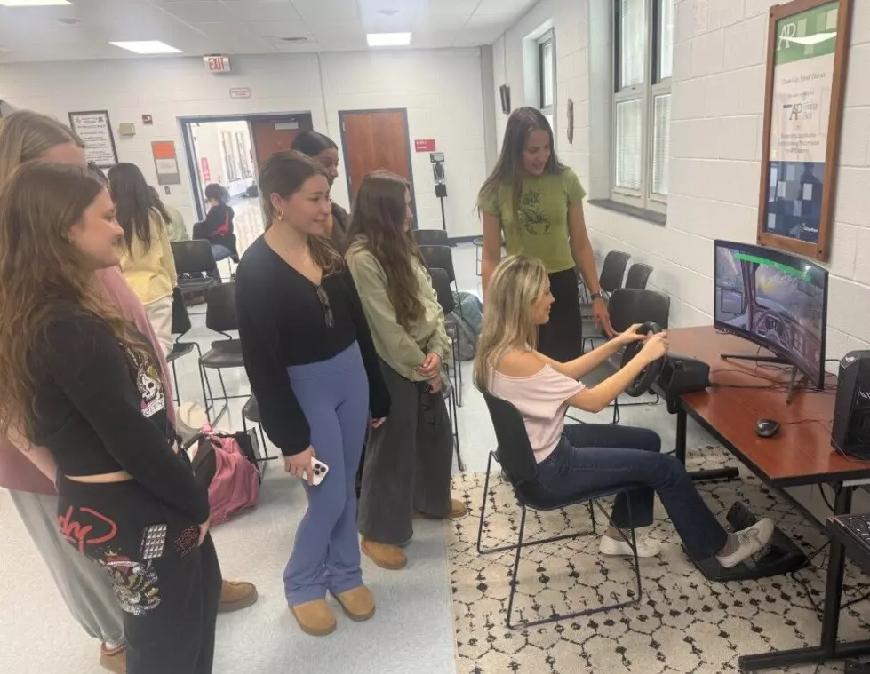 Ocean City HS Students Experience DUI Simulator Before Prom