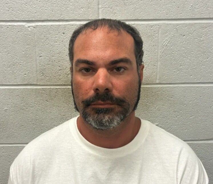 Atlantic City Lifeguard Arrested for Trying to Lure Teen for Sex news image