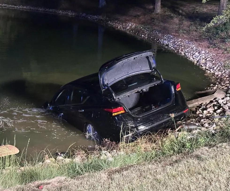 This Is One Way to End Up in a Golf Course Water Hazard