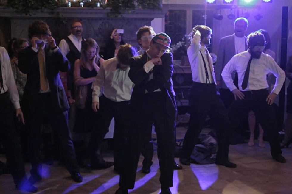 Groom Gets Down to Justin Bieber’s ‘Baby’ at Wedding Reception