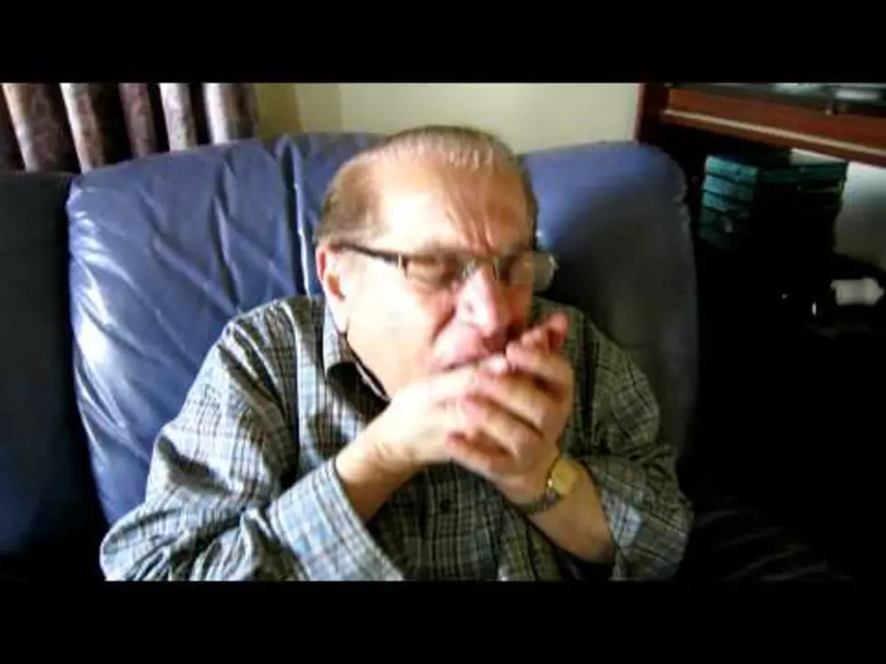 Grandpa’s Reaction to Green Sour Apple Candy [VIDEO]