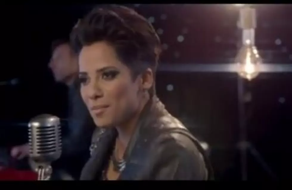 Vicci Martinez Sizzles in Video for New Single &#8216;Come Along&#8217;