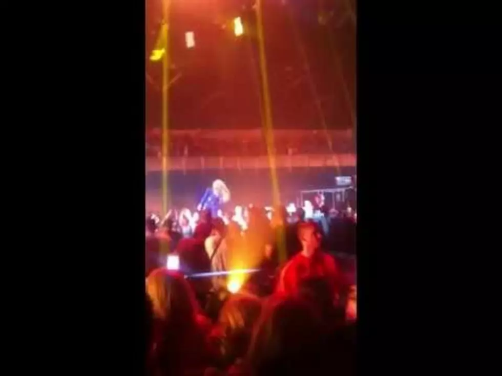 Watch a Fan Slap Beyonce on the Butt and Then Get Owned by Beyonce [VIDEO]