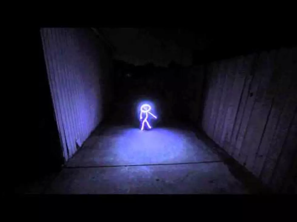 Check Out This Kid&#8217;s Amazing Stick Figure Halloween Costume [VIDEO]