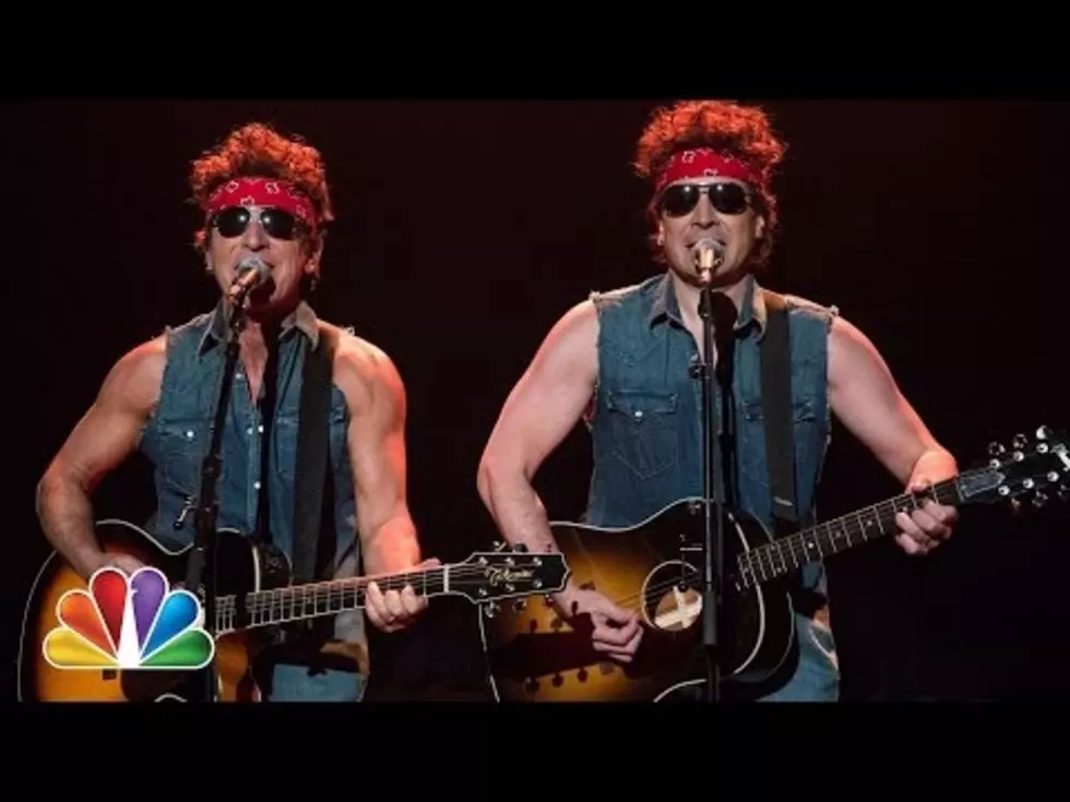 Bruce Springsteen and Jimmy Fallon Sing About Governor Chris Christie’s Bridgegate [VIDEO]
