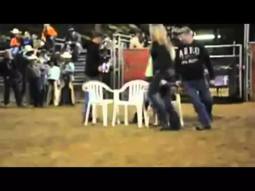 Angry Lady Gets Cheated in Musical Chairs [VIDEO]