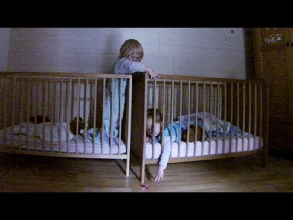 Watch These Intelligent Twin Babies Try to Help Each Other Escape From Their Crib [VIDEO]