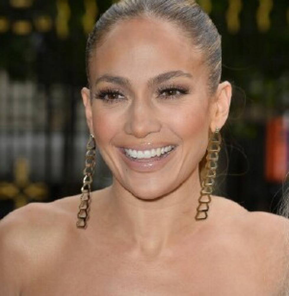 Jennifer Lopez Shows Off Her Naturally Curly Hair in New Photo