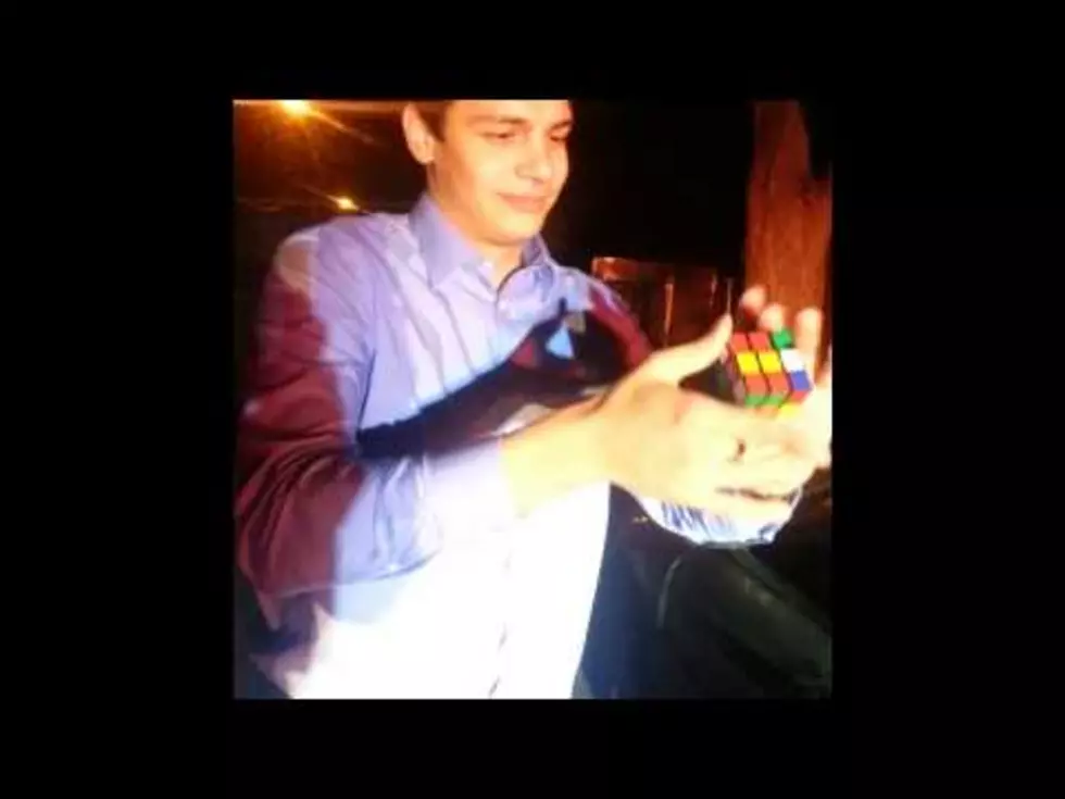 Watch This Guy Get Out of a Speeding Ticket by Solving a Rubik’s Cube [VIDEO]