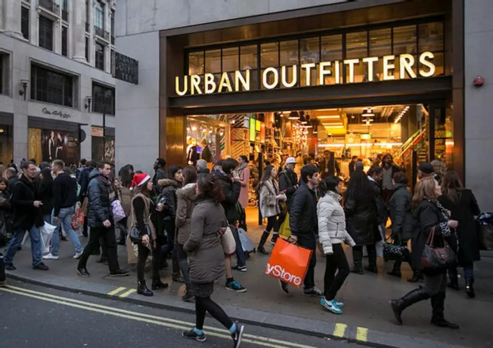 Urban Outfitters Asking Employees to Work for Free