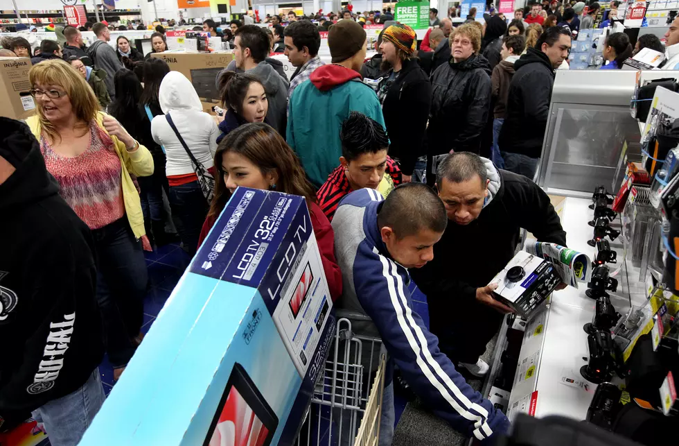 The Official Guide to Black Friday Store Openings [POLL]