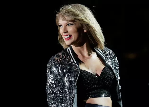 Fans Will Help Publishers Create New Taylor Swift Book