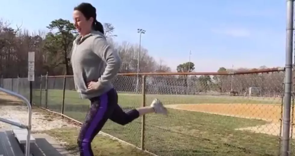 Quick, Easy Workout You Can Do on Your Lunch Break! [VIDEO]