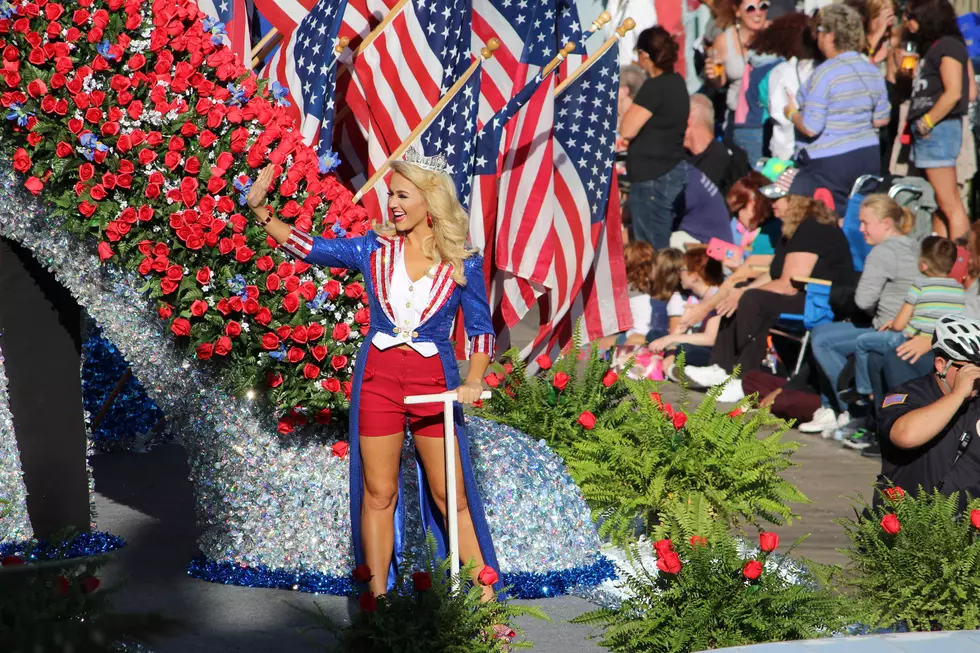Miss America 2018 Contestants Step Up to Show Us Their Shoes in Atlantic City Parade