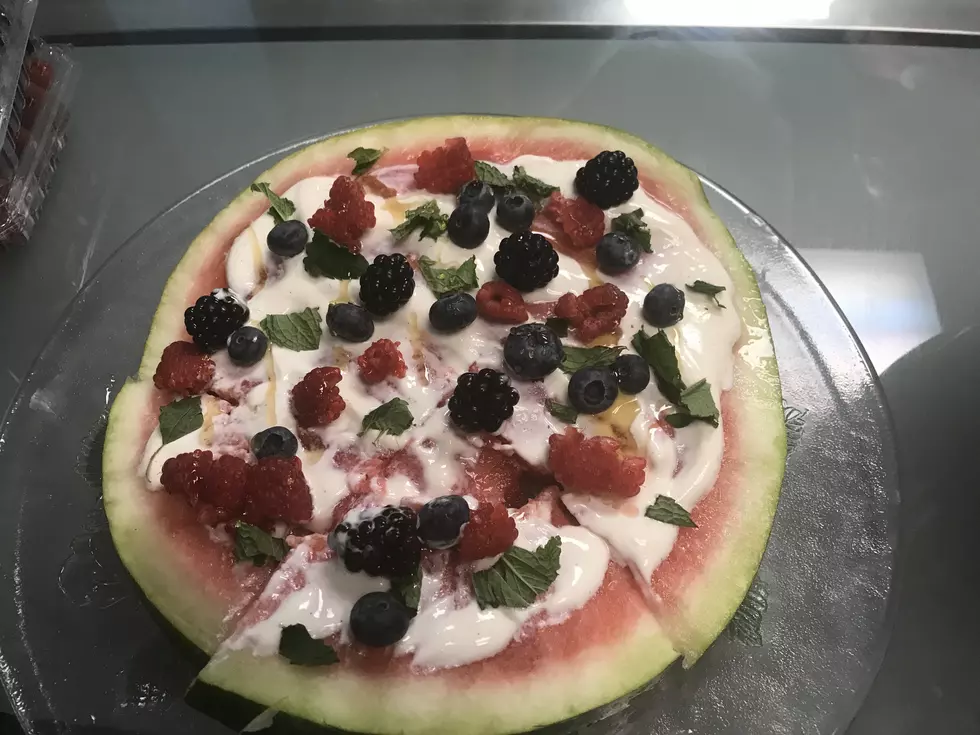Making Refreshing Watermelon Pizza Recipe [VIDEO]