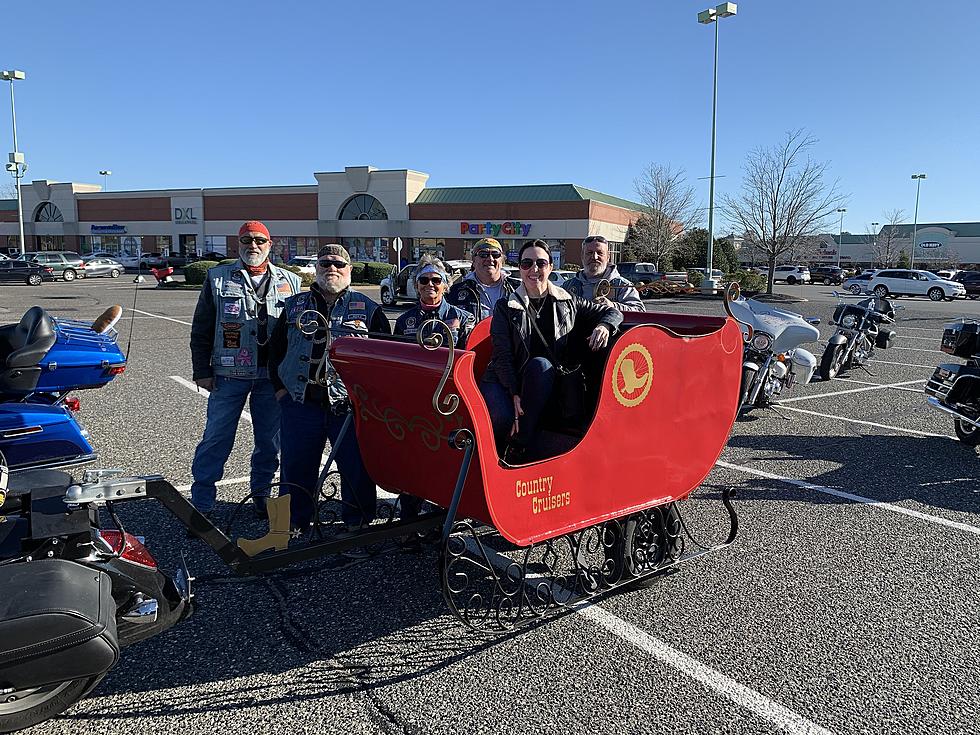 Chance Encounter with Sleigh-Pulling Motorcycle Group in South Jersey