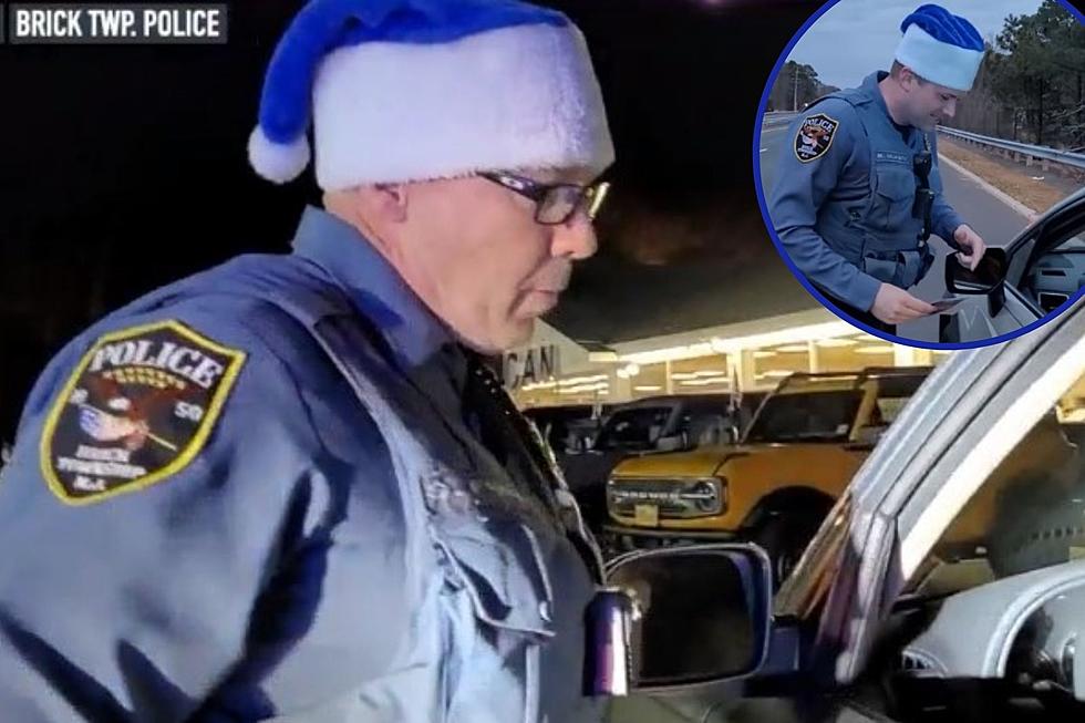 Cops in Brick Twp. NJ Skip Minor Traffic Tickets on Christmas, Hand Out Gift Cards Instead [VIDEO]