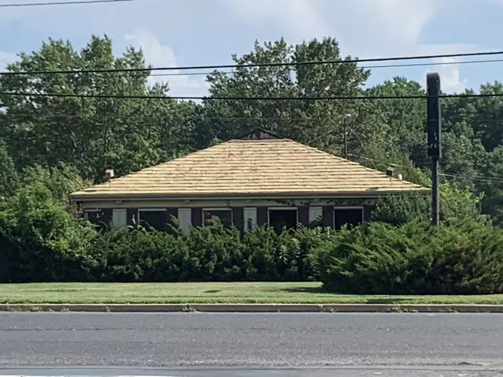 What Will Become of the Old Pizza Hut in Gloucester Township, NJ?
