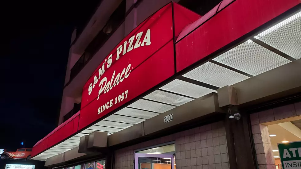 The Absolute Last Day of 2022 You Can Get Sam&#8217;s Pizza in Wildwood, NJ