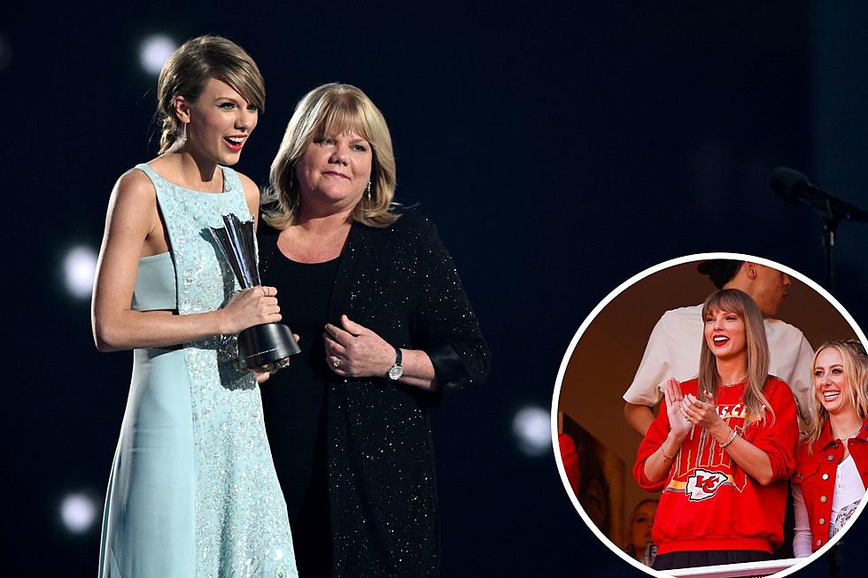 Taylor Swift Reportedly Bringing Parents to Chiefs vs. Philadelphia Eagles Game in Kansas City