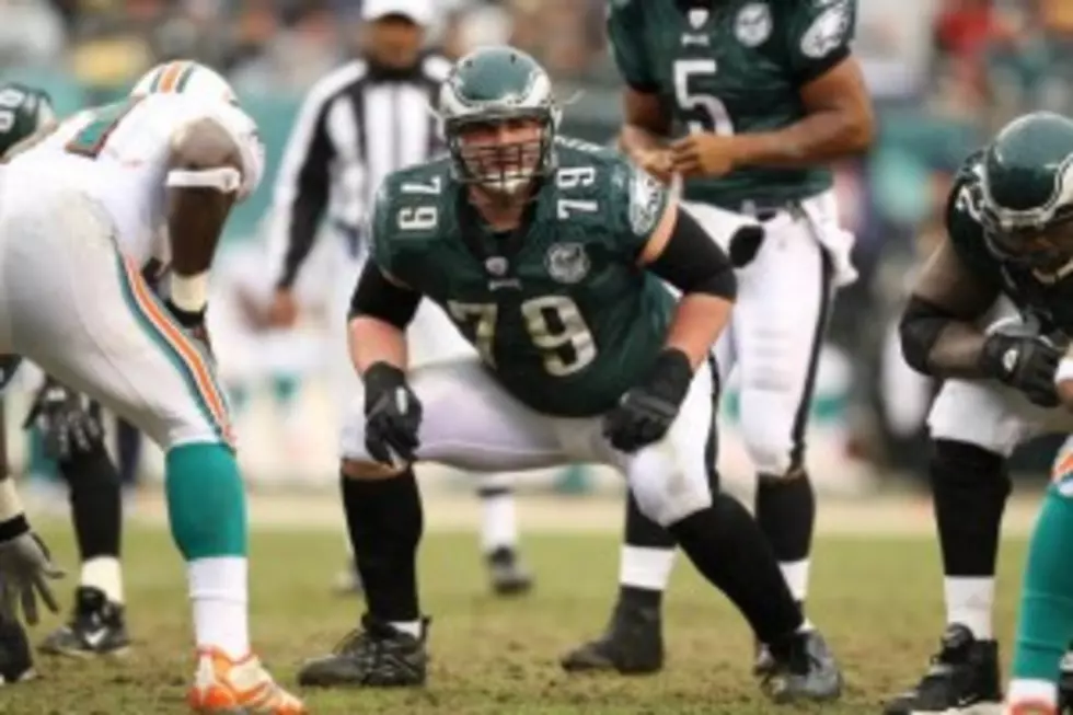Eagles to Active Evan Mathis, Place Todd Herremans on I.R.