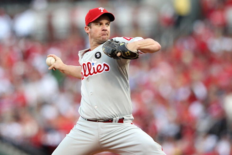 Roy Oswalt Works Out for the Phillies