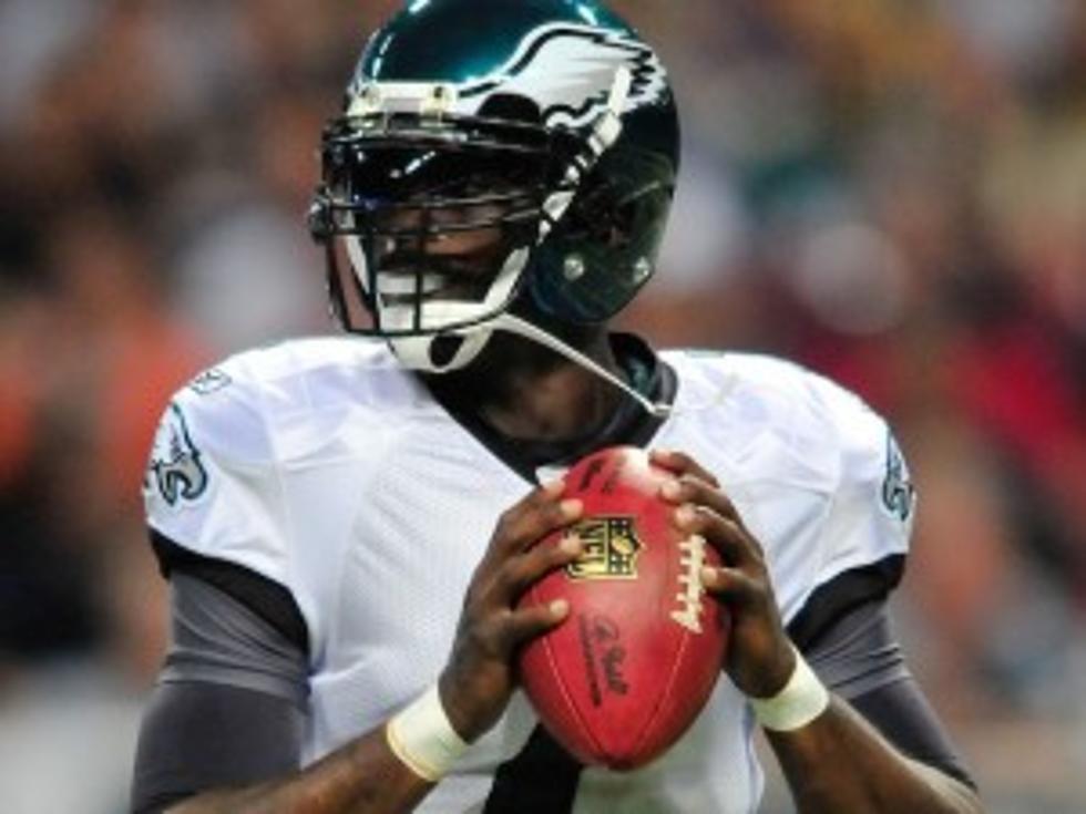 Vick Leaves Game With Injury, Merrill Reese and Mike Quick With the Call