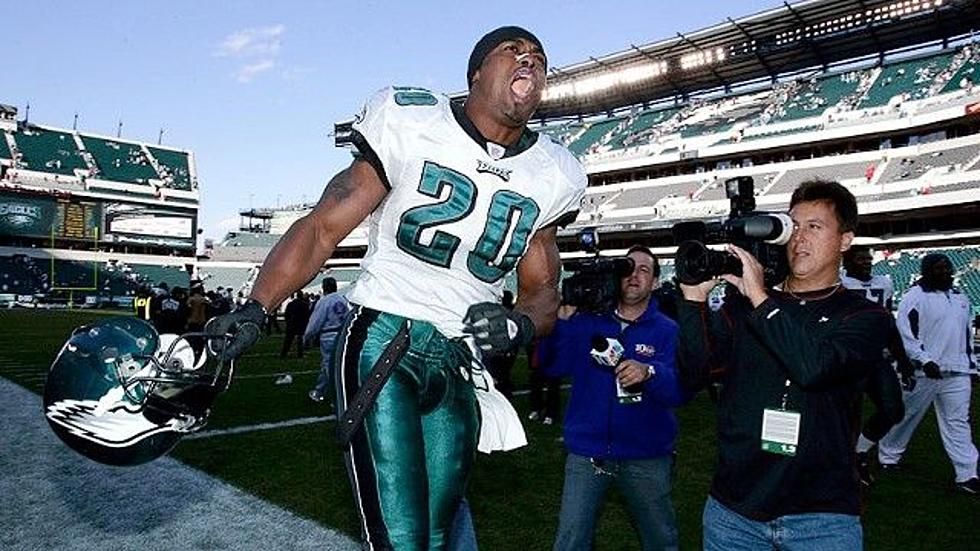 Sportsbash Thursday: Brian Dawkins Thinks Mike Vick CAN Win a Super Bowl