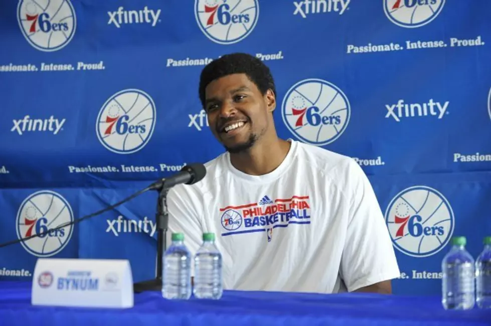 Andrew Bynum Out 3 Weeks With Knee Procedure