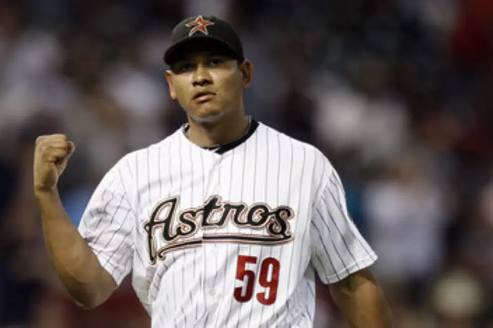 Phillies Acquire Reliever Lopez From Astros [AUDIO]