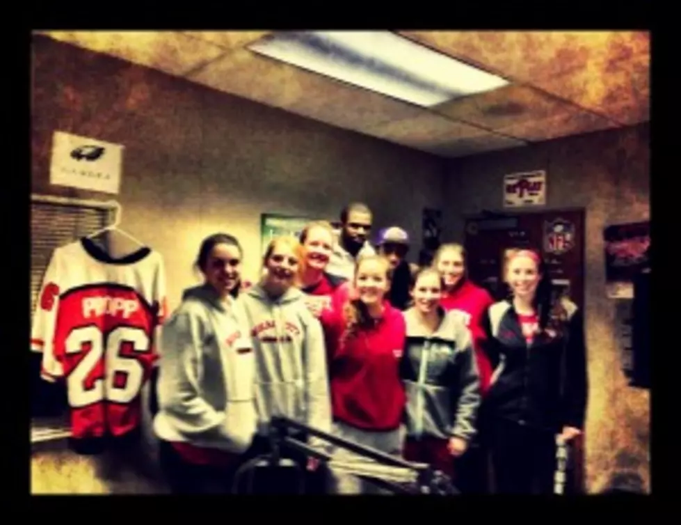 High School Hoops Tonight: AC Boys and Lady Red Raiders in Studio to Preview Their State Title Games