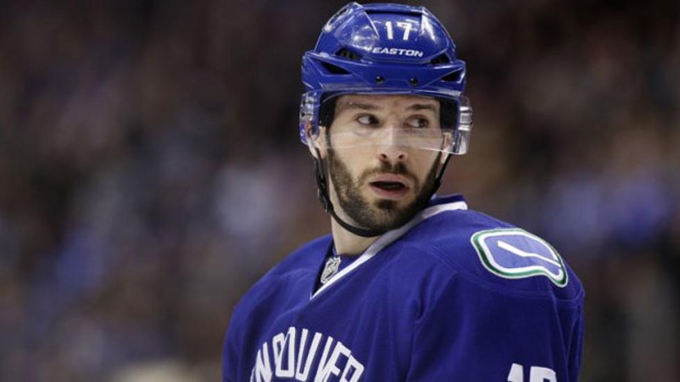 Report: Flyers Have Offer in Place for Kesler