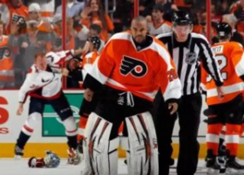 Flyers Keep Ray Emery to Back-up Steve Mason