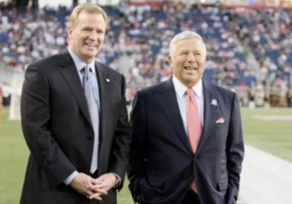 Patriots Tap Out and &#8216;Reluctantly Accept&#8217; Deflategate Punishment