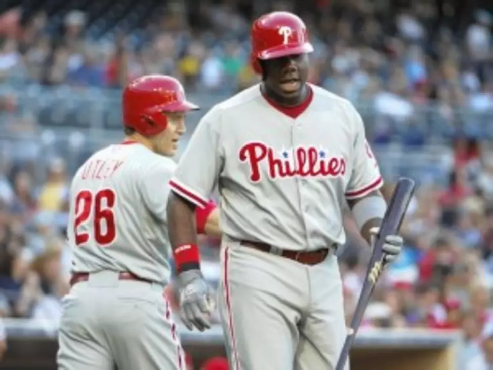 Phillies End Five Game Streak Thanks to Big Day From Howard