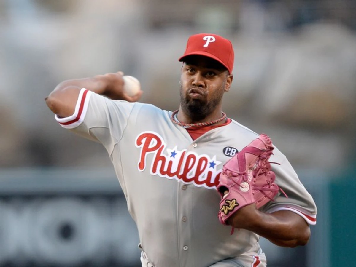 Every Day is Mother's Day for Phillies' Jerome Williams