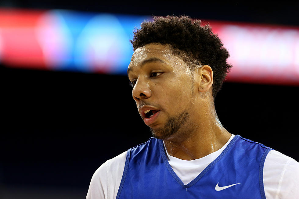 Jahlil Okafor Shines in First Pro Experience
