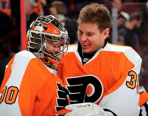 Who Should be in Goal in Game 4 for the Flyers?