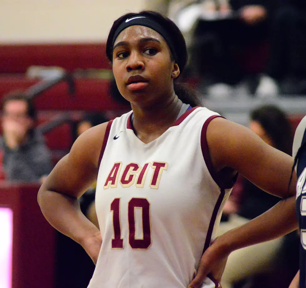 Howard, ACIT hold off late AC rally