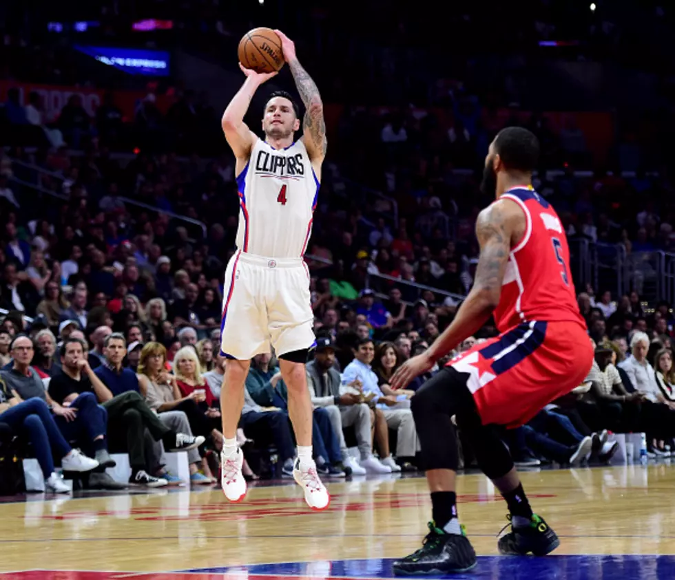 Sixers Ink Redick 