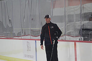 Ice Try, but Hakstol’s Not Taking Excuses from Flyers