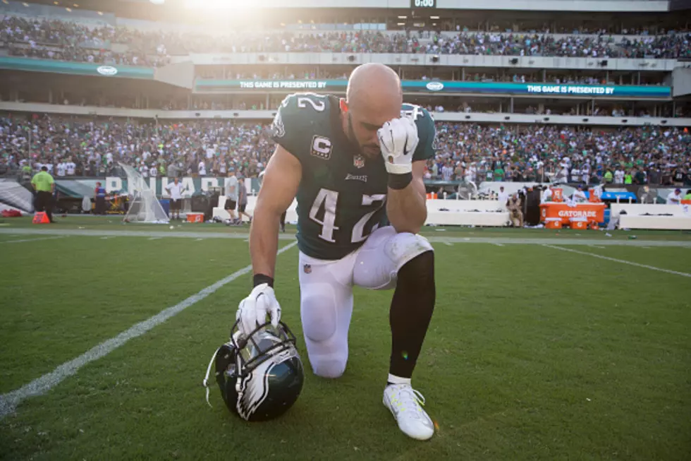 Eagles release Chris Maragos, Re-Sign Jake Elliott