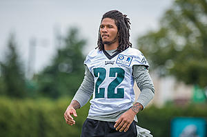 Eagles Still Weighing Whether to Activate Sidney Jones