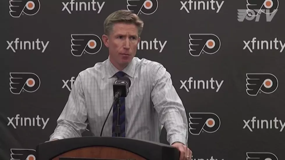 Hextall: &#8216;Dave Hakstol is Our Coach and Will Remain Our Coach&#8217;