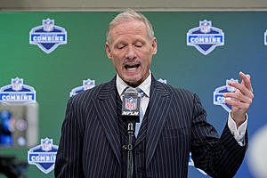 Mayock: Eagles &#8216;Gotta be versatile&#8217; at No. 32