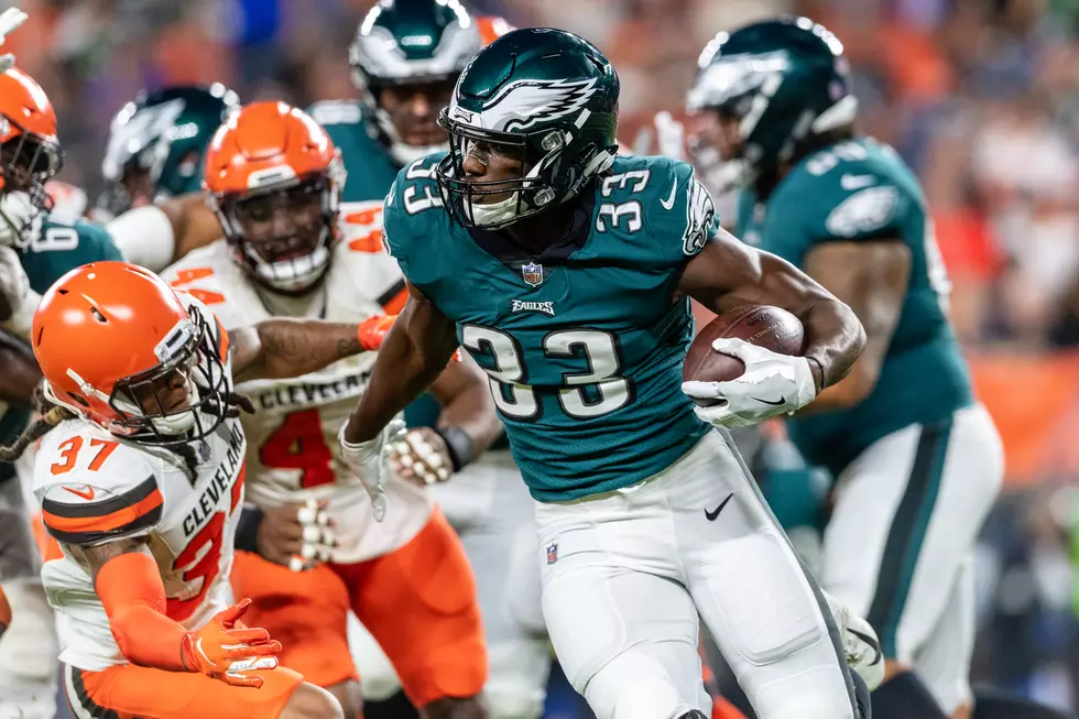 From Leading Rusher to Afterthought, Eagles’ Josh Adams Plows Forward