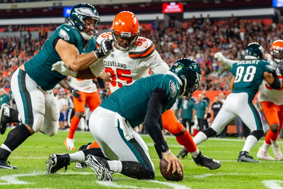 Foles Falls Flat Again as Browns Whitewash Eagles