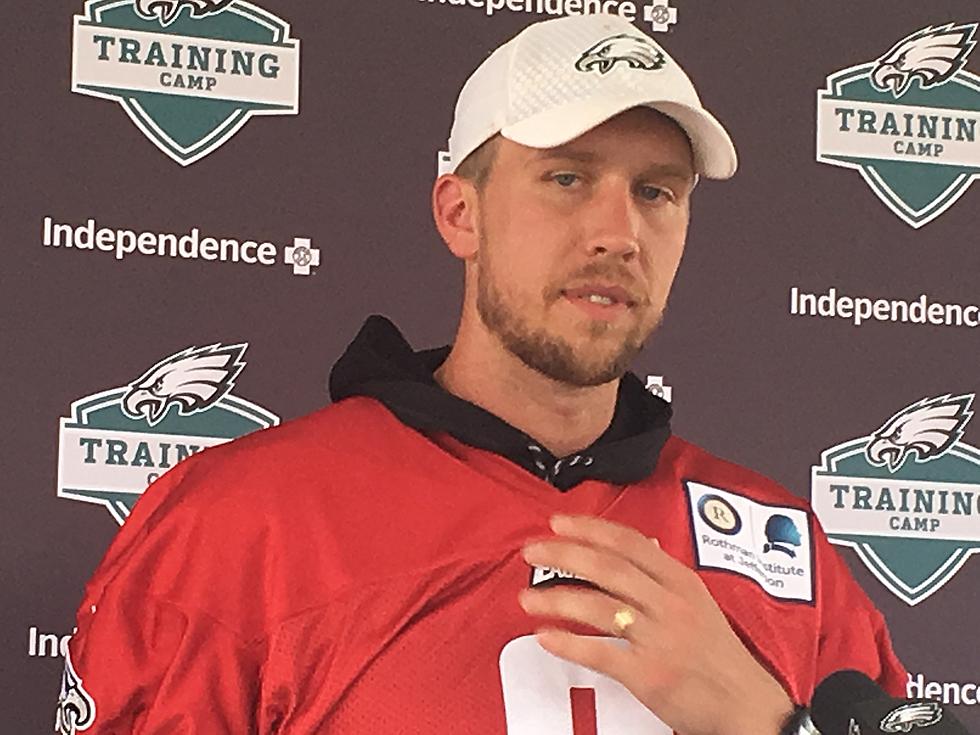 Familiarity Led Foles to Pick Philly Over Tampa