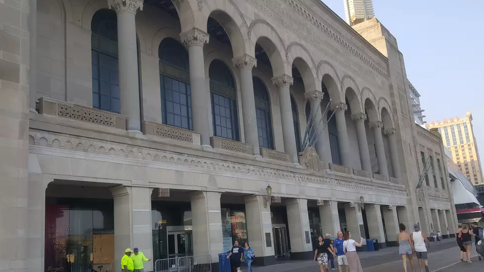 Busy Sports Weekend and The Locker Room is LIVE at Boardwalk Hall