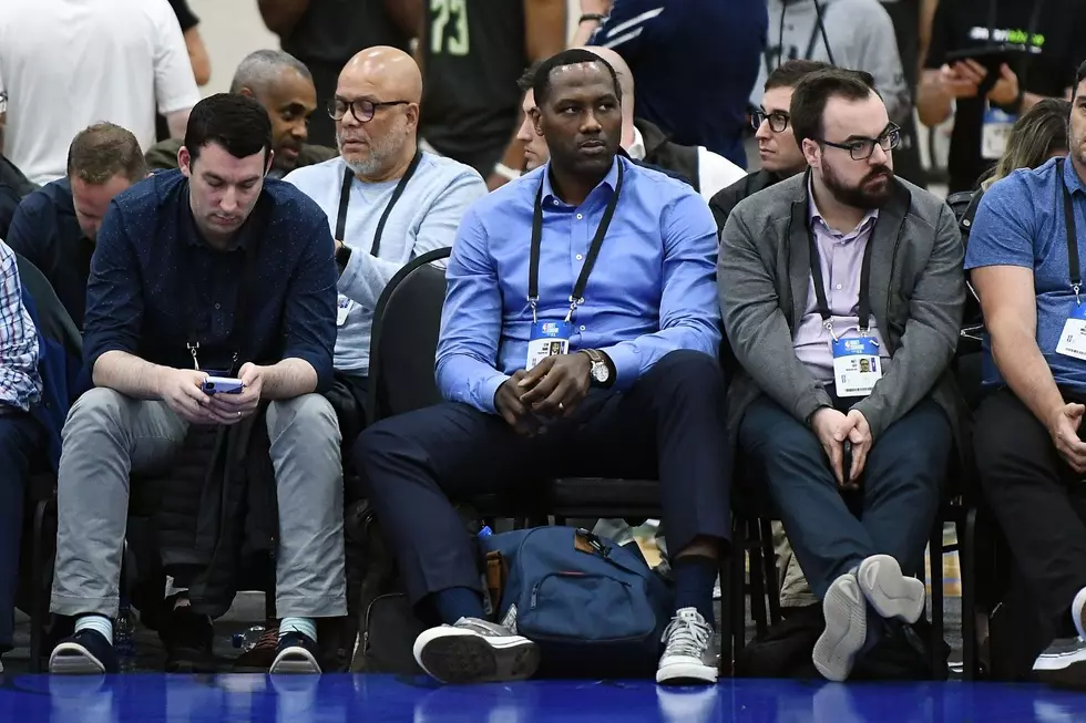 Does Elton Brand Have His Hands Full With The Sixers Offseason?